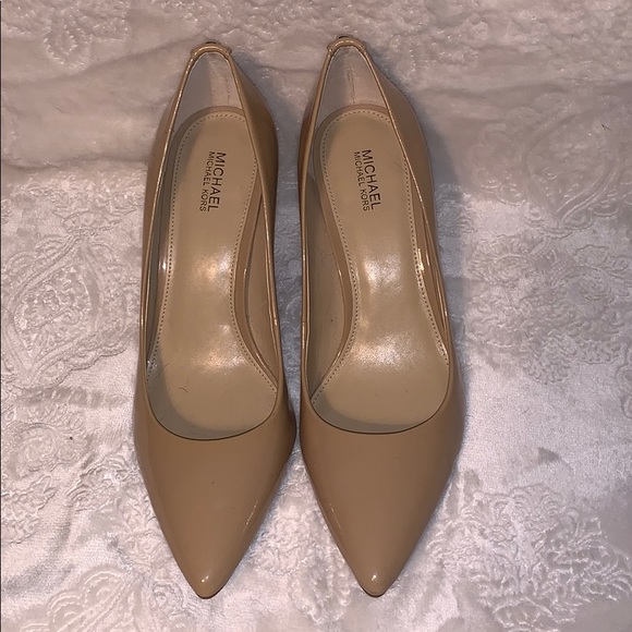 Michael Kors - Picture 2 of 5